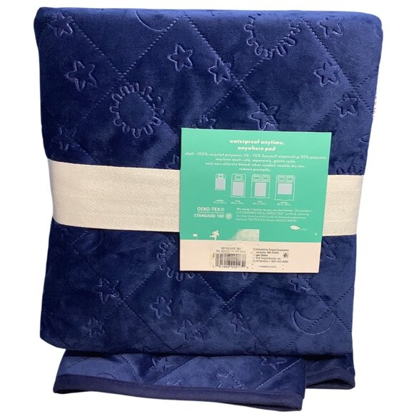 Pillowfort Waterproof Sleep Anywhere Kids' Pad 30" x 54" Blue Stars Moon - Picture 2 of 4